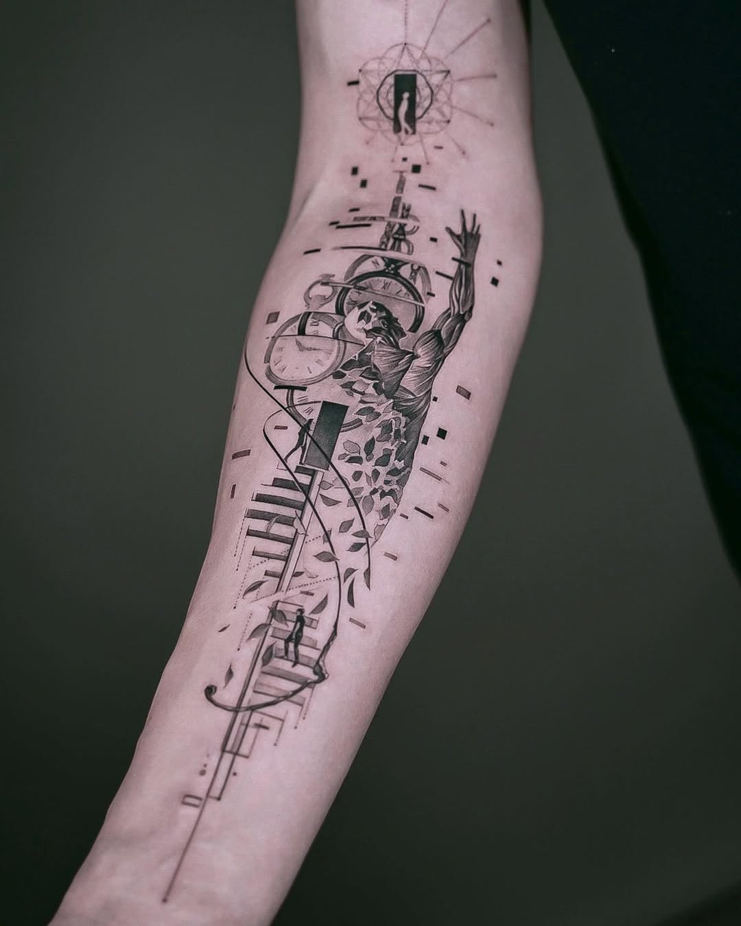 Unique growth tattoo inspires personal transformation