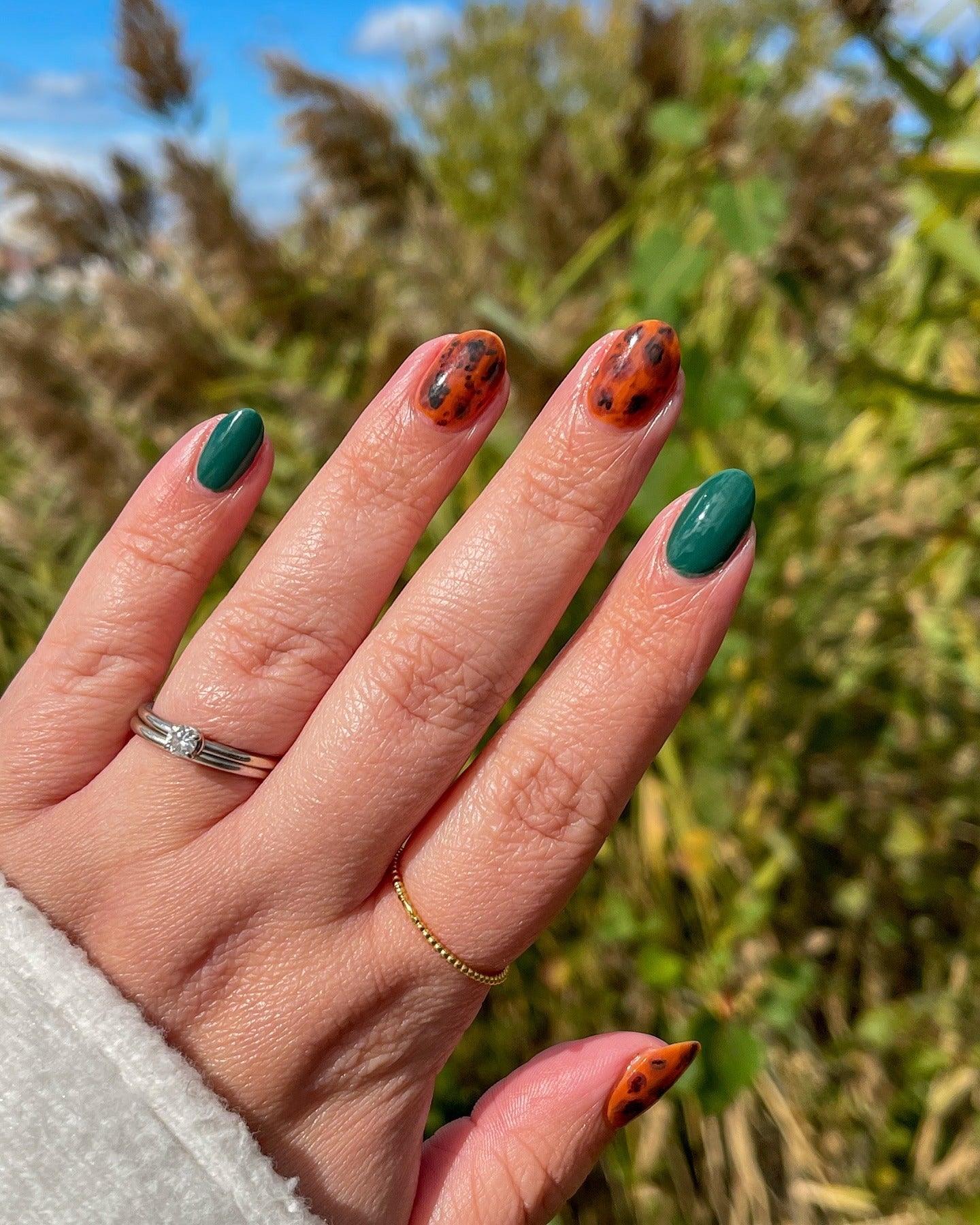 14. Forest Green and Burnt Orange Combo (Thanksgiving Nail Ideas)