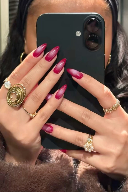 17 Cute Fall Aura Nails That Look Way More Expensive Than They Are