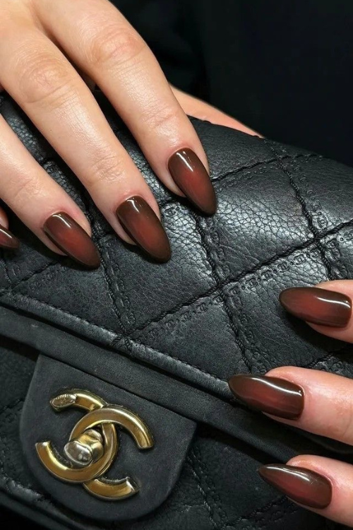 17 Cute Fall Aura Nails That Look Way More Expensive Than They Are