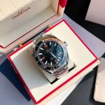 Omega-Men-Seamaster-Planet-Ocean-600M-Co‑Axial-Master-Chronometer-43.5-mm-in-Steel-Black-1.jpg