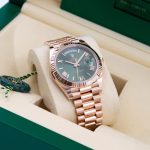Rolex-DayDate-40-Olive-Green-Dial-Everose-Gold1.jpg