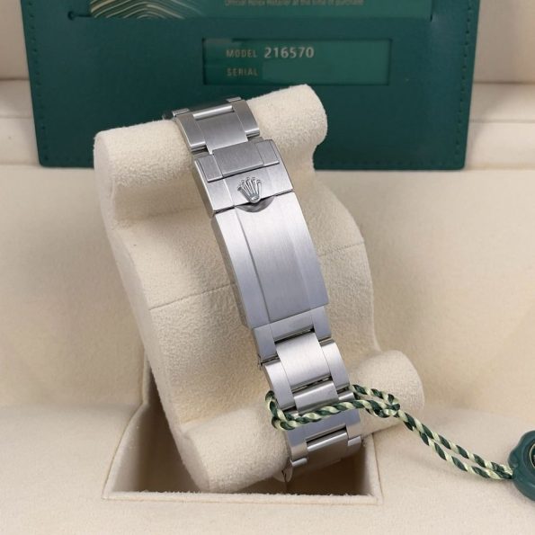 Rolex-Explorer-II-Polar-White-Dial-41mm1.jpg