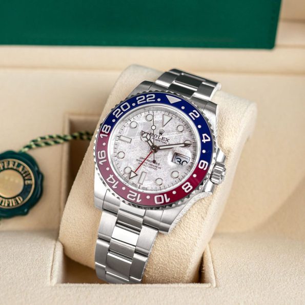Rolex-GMTMaster-II-Pepsi-White-Gold-Meteorite-20215.jpg