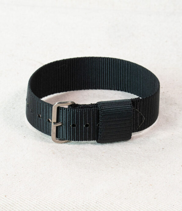 ADPT_SINGLE_PASS_BLACK_LEAD1.jpg