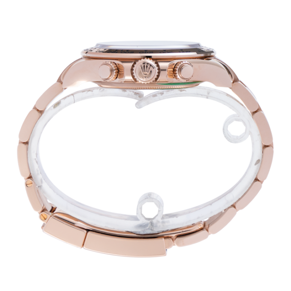 Rolex-Daytona-Chocolate-Crown_100303.png